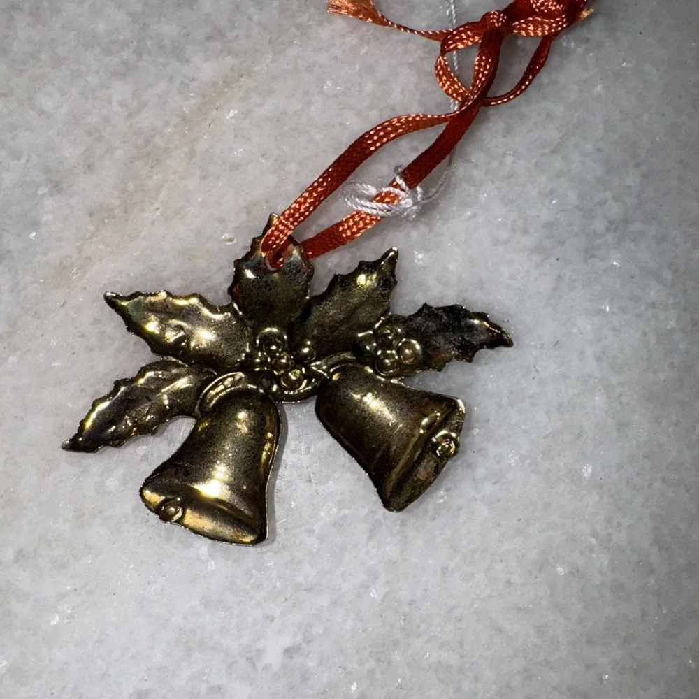Brass‎ Holly/bells Ornament